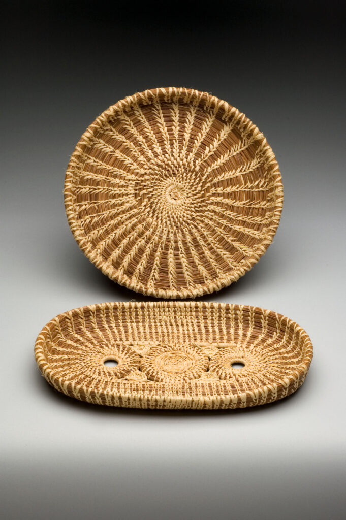 Pine Needle Raffia Trays