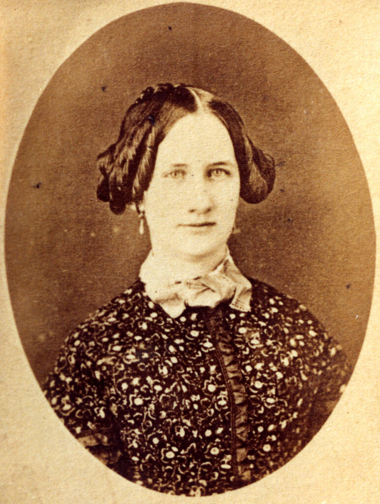 Mary Nuttall De Renne