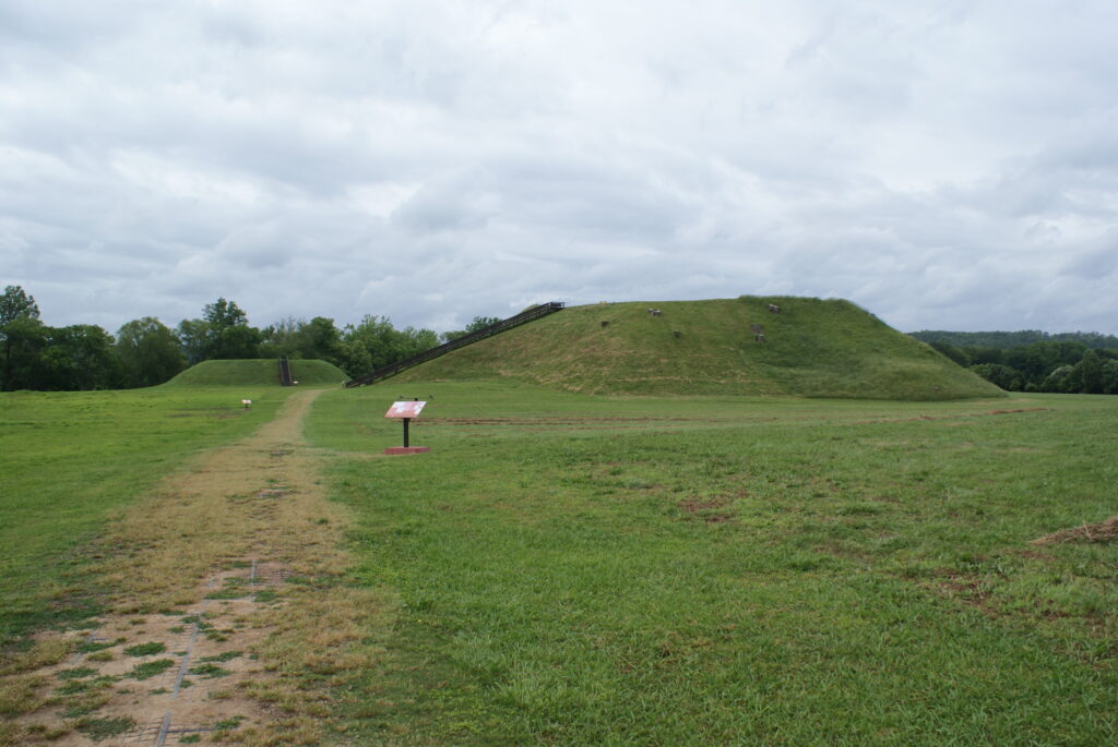 Etowah Indian Mounds