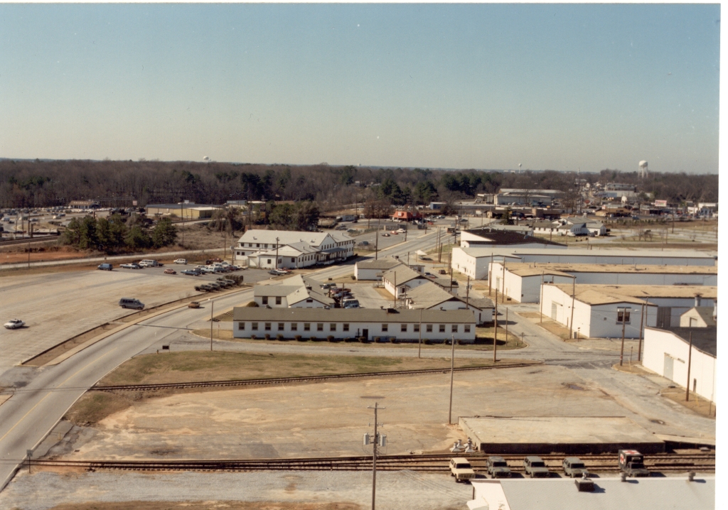 Fort Gillem, 1990 New Encyclopedia
