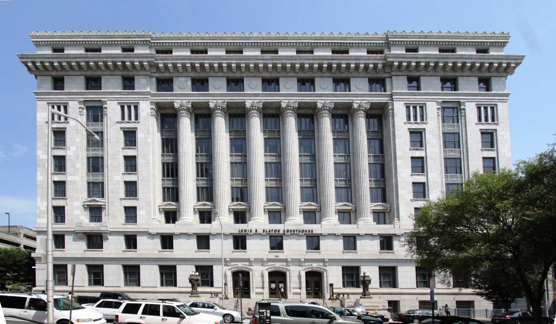 Fulton County Courthouse