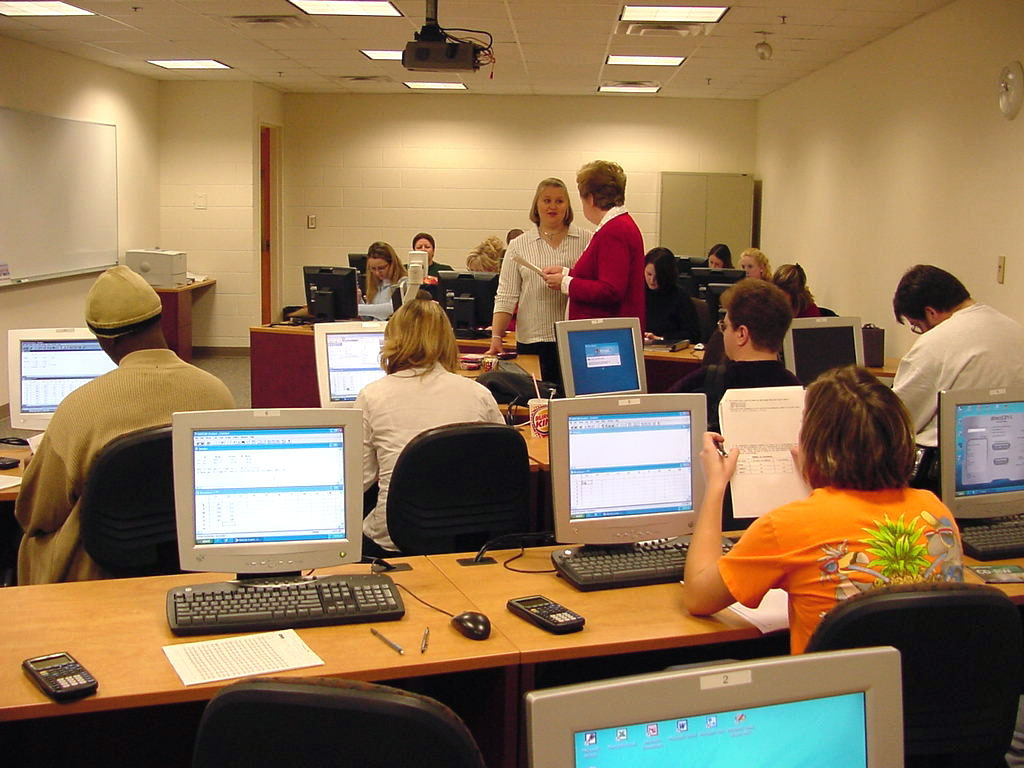 Georgia Highlands College Computer Lab