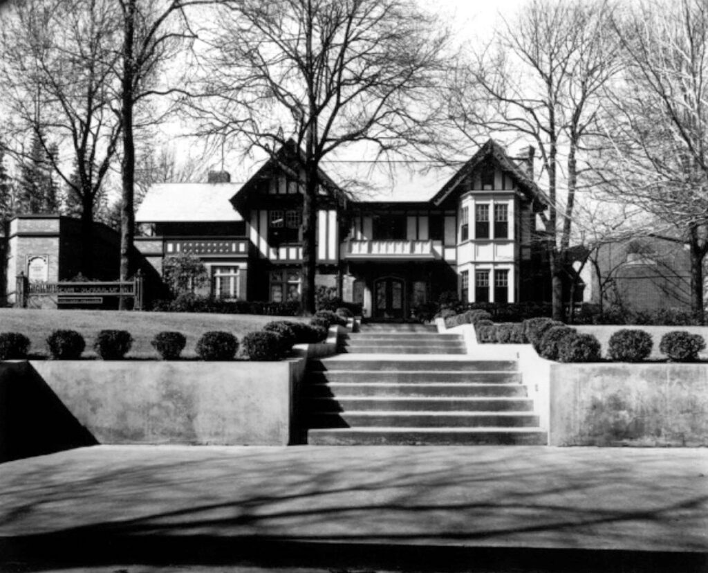 High Mansion
