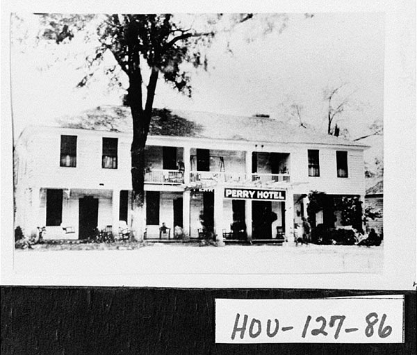Old Perry Hotel