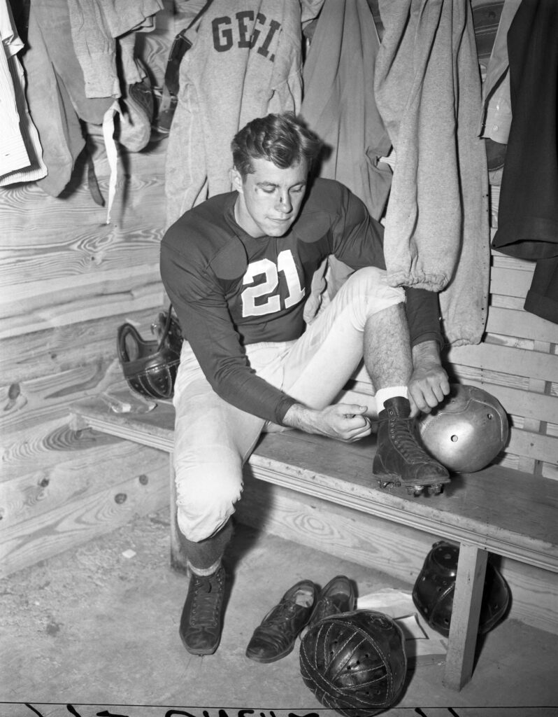 Sinkwich in the Locker Room