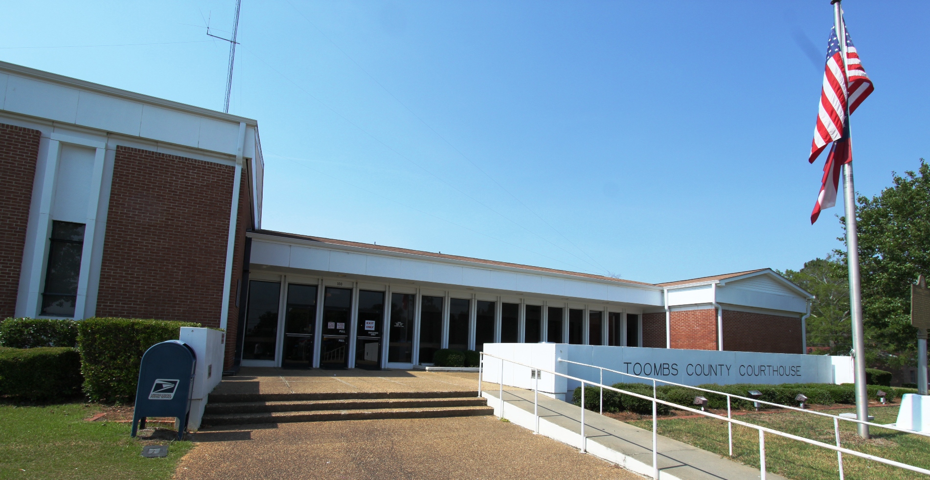 Toombs County Courthouse