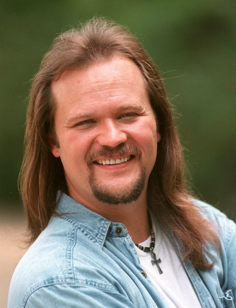 Travis Tritt + Theresa Nelson — Country's Greatest Love Stories