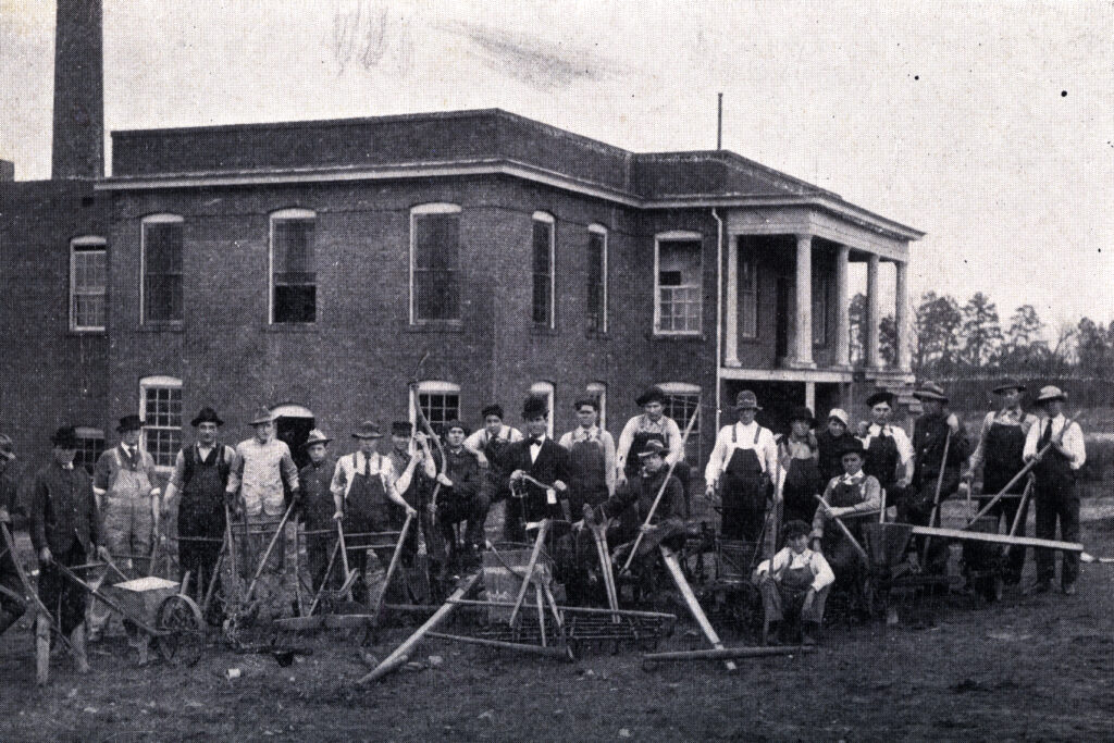 Students at Fourth District School